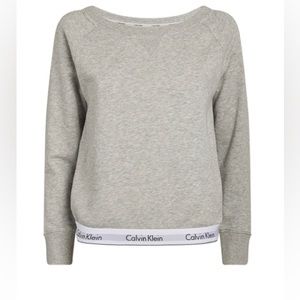 Calvin Klein Crew Neck Sweatshirt with Banded Logo. Size L.